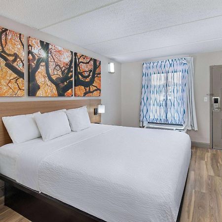 Days Inn By Wyndham Knoxville North Powell Ngoại thất bức ảnh
