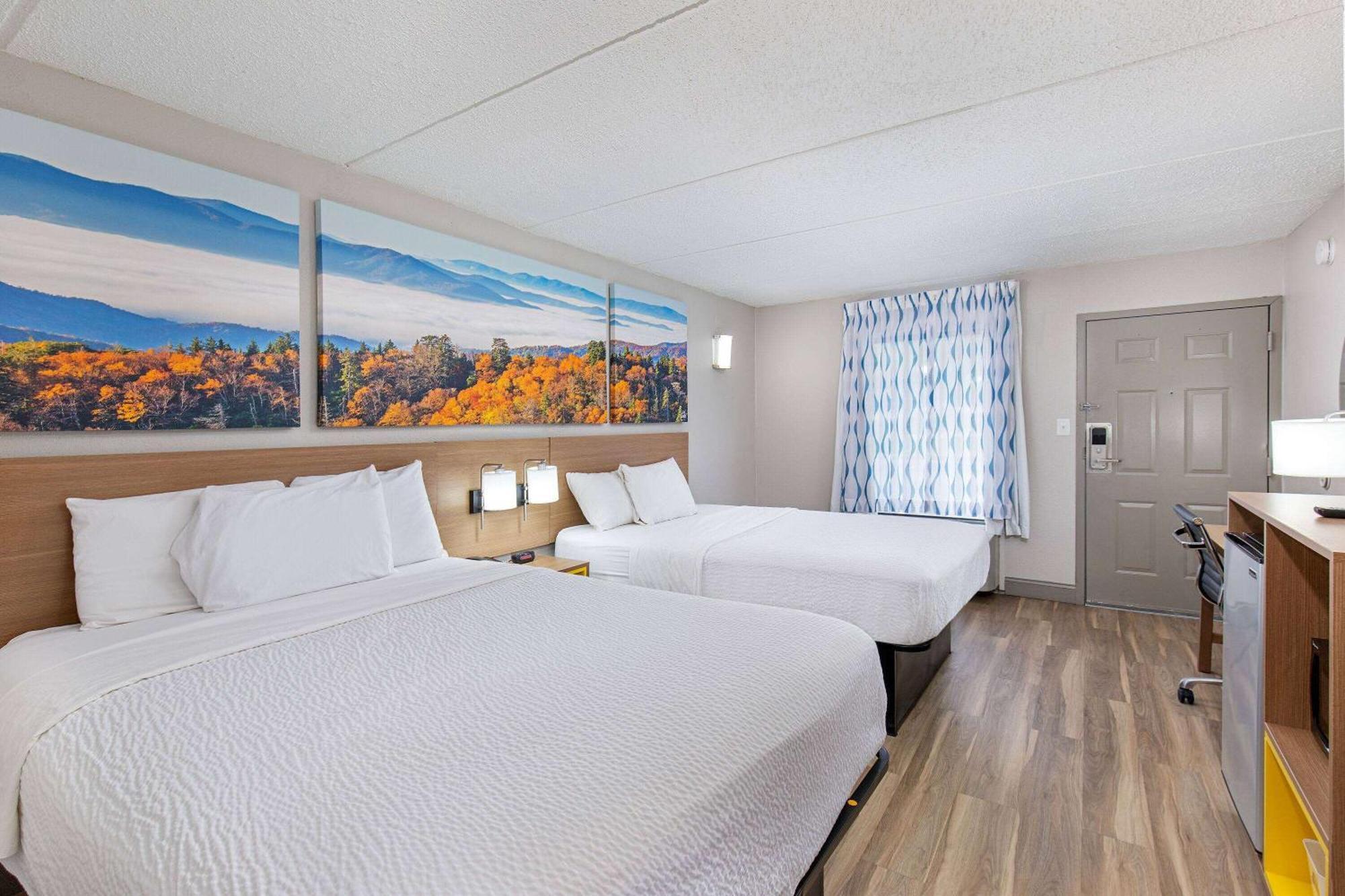 Days Inn By Wyndham Knoxville North Powell Ngoại thất bức ảnh