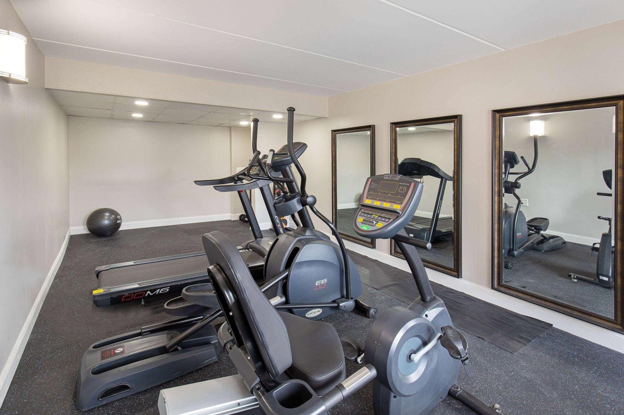 Days Inn By Wyndham Knoxville North Powell Ngoại thất bức ảnh