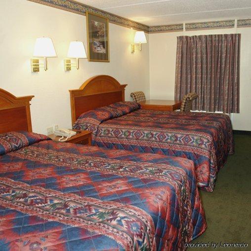 Days Inn By Wyndham Knoxville North Powell Phòng bức ảnh