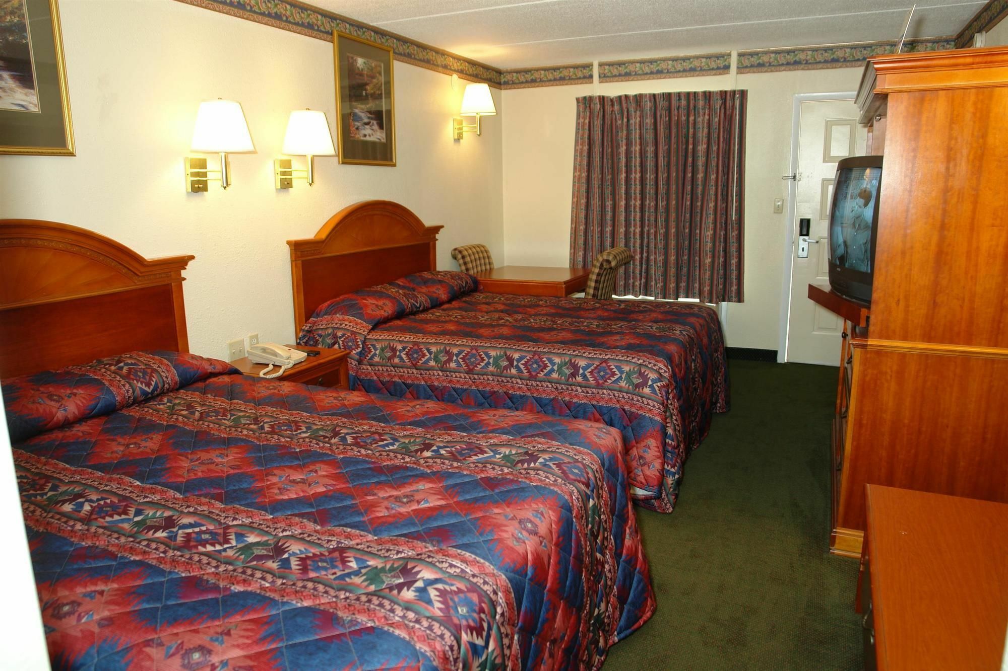 Days Inn By Wyndham Knoxville North Powell Ngoại thất bức ảnh